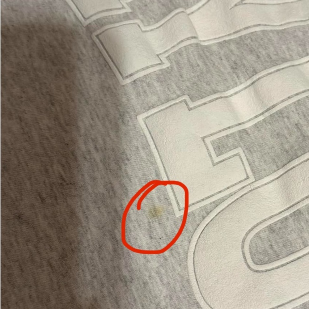 The Bar TAYLOR Varsity Crew Sweatshirt - Picture 3 of 6